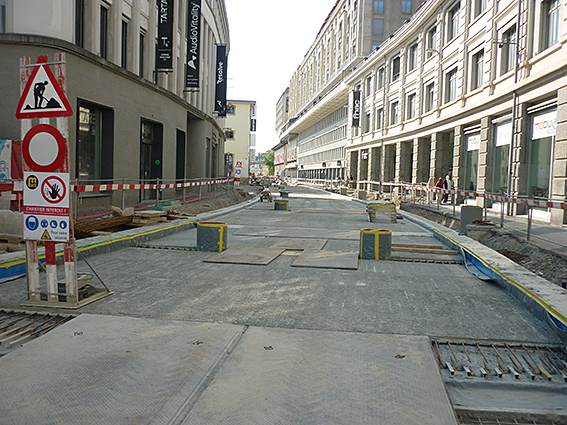 Die Rue de Genève, gesehen in Richtung Renens